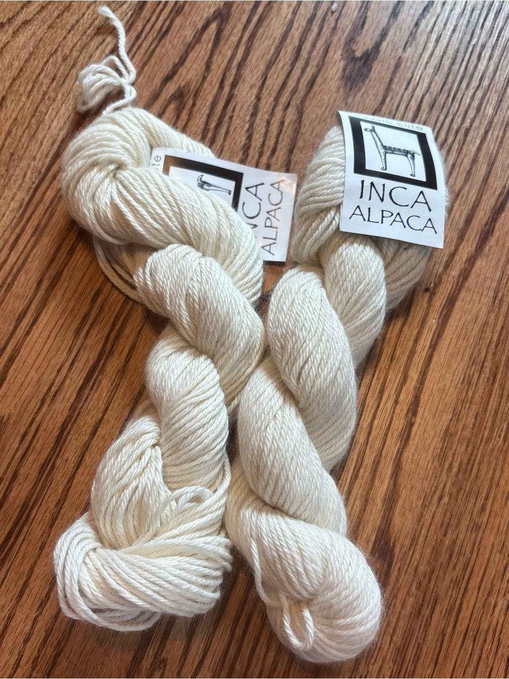 Classic Elite Inca 100% Alpaca Yarn 50g/115yds Color: 1116  Lot of 2 Cream NWT